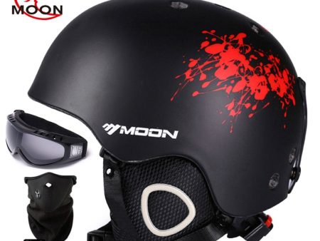 MOON Skiing Helmet Autumn Winter Adult and Children Snowboard Skateboard Skiing Equipment Snow Sports Safty Ski Helmets Discount