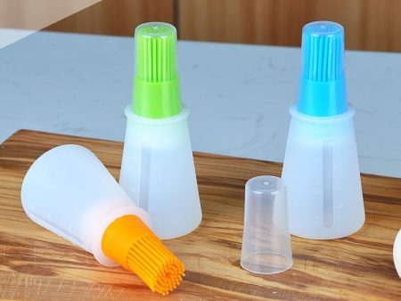 1Pc Portable Silicone Oil Bottle with Brush Grill Oil Brushes with Cover Liquid Oil Pastry Kitchen Bake BBQ Brush Kitchen Tools Online Sale